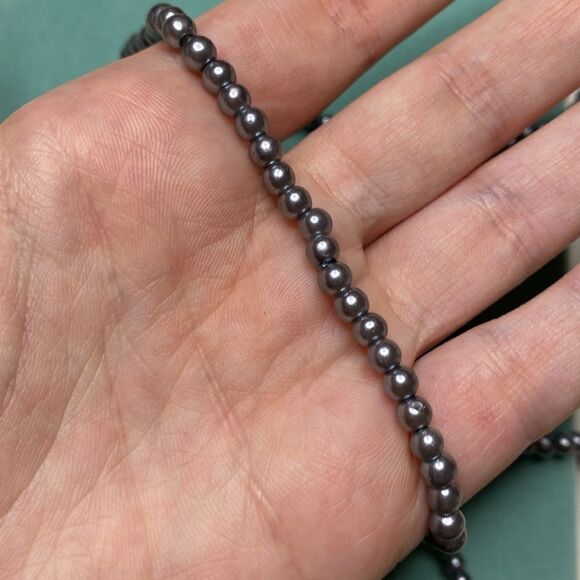 💛 Vintage Grey Blue Small Pearl Necklace - Picture 3 of 5